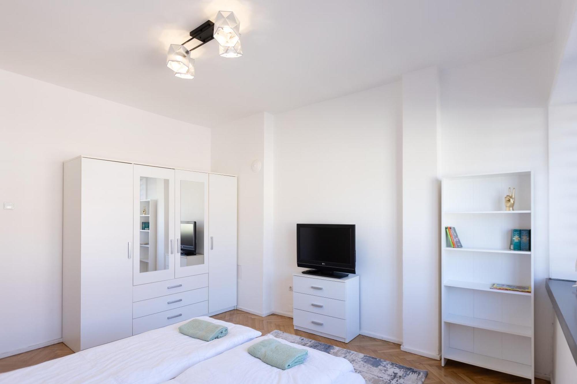 1Bdr Flat In Center Of Sofia Vitoshka Blvd Sófia Exterior foto